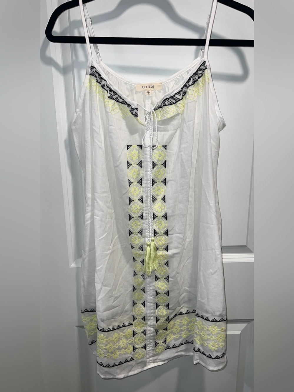 ILLA ILLA Women’s White Mini Dress with Yellow and Black Embroidery Size S NWOT